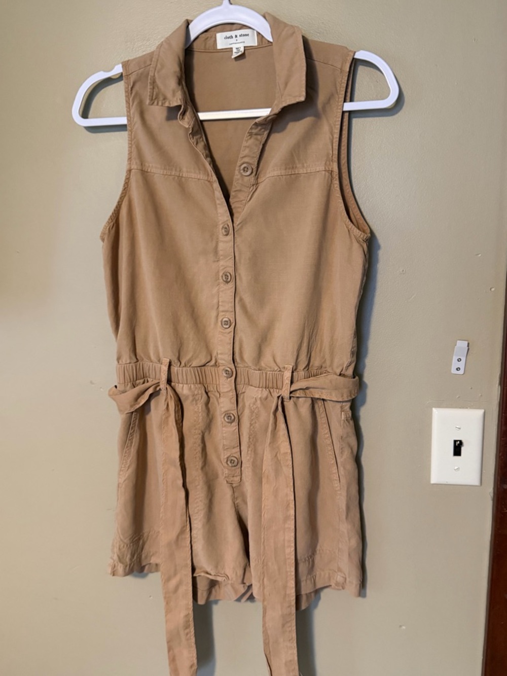Anthropologie X cloth & stone Sleeveless Button-Front Romper - Picture 3 of 9